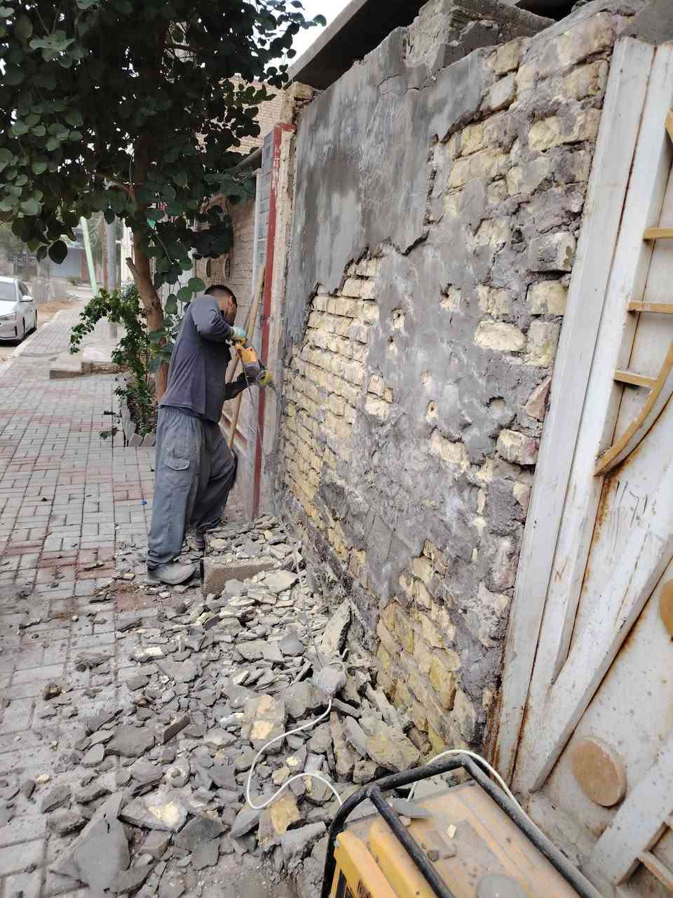 سلام عليكم كادر  #نشتغل #كبالات شعدك #تصعيد شتايكر جص رمل تراب طابوك شعدك تفليش قلع صب تنضيف# تدخيل سبيس كلشي نشتغل  ***********
