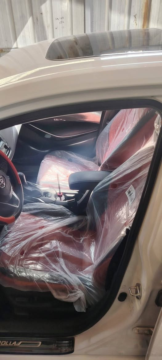 السلام عليكم /
للبيع فقط كورلا وارد خليجي موديل 2024 ماشيه 50 الف قابل للزياده فول 1/1 بدون حادث ابداً 
سياره نظيفه جداً  مفروشه الگايه والصندوگ كذلك بيها اضافات لد اماي وخلفي مو اضافات دوسه ومطريه ومثلث مرايه   السعر 147 
*********** رعد
