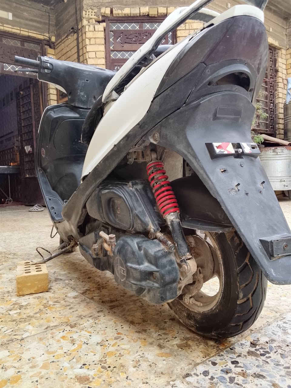 السلام عليكم دراجه ماكس ثعلب 140 نضيفه الله شاهد بس اروح بيه للشغل مو بعيد ما بيه اي نقص رايده 225 وبيه مجال بسيط التواصل واتساب فقط ***********
