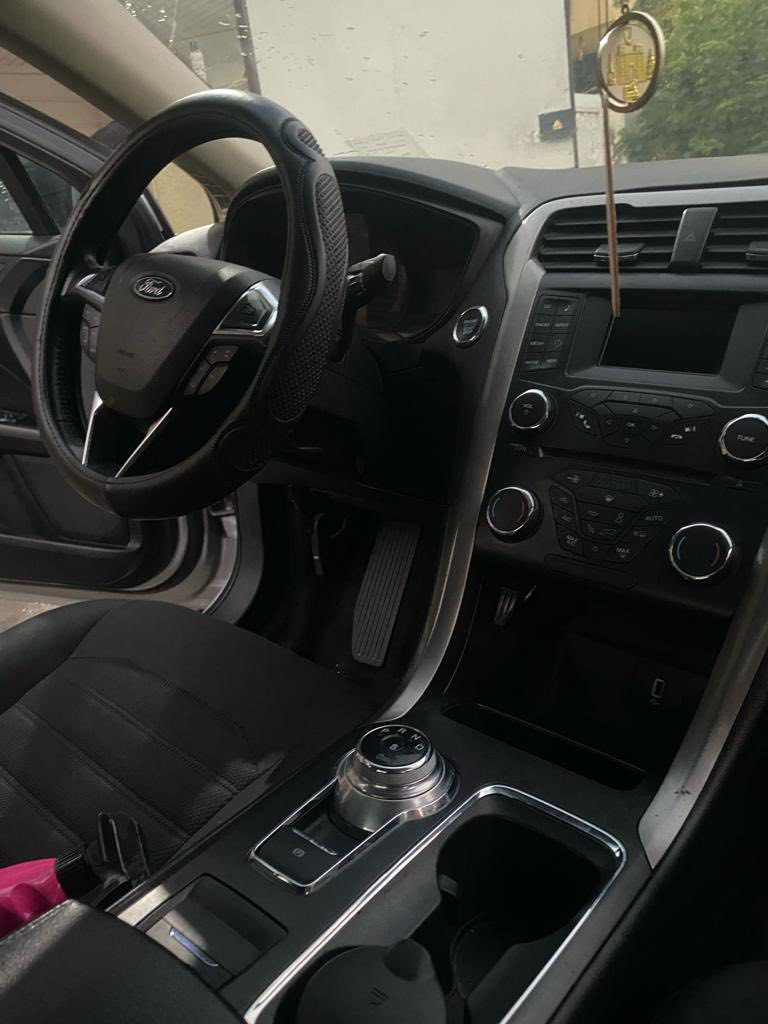 (135)$  بيه مجال

اصدقائي. 
فورد فيوجن 18  فئه  se
الون سلفر ضرره موضح بصور
ماشيه 85الف كيلو وقابل للزياده
ضره جاملغ امامي صفحتين مال طعجه
ولبكلايت الخلفي يمين مبدل لان مكسور وبيه صبغ شبر ….. واني مبدل وياله حجم 17 .( فقط/فقط)
دعاميه امامي يرادله شغل 
سياره كل شي بيه مال شركه مامفتوح بيه برغي
محرك /كير /صدر/تبريد/كهربائيات/ كله شركه
المواصفات 
المحرك 1500 تيربو se
كير ماوس s
بصمه  تشغيل 
الصندوق بصمه 
گير شفتات بلستيرن رياضي s تبريرونك 
كشنات كهربائي جهتين
 تدفئه  كشنات مخمل
لايت ليد وبلاجكتور
لايت عالي ناصي يشغل اوتو  
تحكم ستيرن فول  اربع جهات بالاضافه للكير الS بالستيرن 
كود باب  تفتح الباب 
اتصال هاتف  بالشاشتين 
شاشة اعطال  
دخول ذكي    
رادار امامي  360 درجه اوتو ستوب
ورادار جانبي
حساسات خلفيه 
تنبيه بلخلف  
نظام اوتو ستارت انجن 
تحكمات السياره مالتبريد من خلال الشاشه او من خلال الدكم 
بلوتوث واي فاي وتشغيل نضام الابل
كامره خلفيه دواره ذكيه 
گير ماوس سبورت S 
مانع انزلاق   
دفع امامي  
مقاس الاطار 17
حساسات خلفيه  
تبريد قطعتين
سايد بريك بصمه 
تشغيل ماسحات اوتو اثناء المطر    
اوامر صوتيه عامه للسياره 
بالنسبه للبانزين بيها نضام حرق فعال جدا يعني محسن او عادي مييئثر بيها شي او بعد بيها هواي مواصفات
رقمه بغداد باسمي 
 ملاحظه :///عروض هواي موجوده// قبل تخابرني شوف ضرره زين ///……….مع كل الأحترام لجميع

***********
