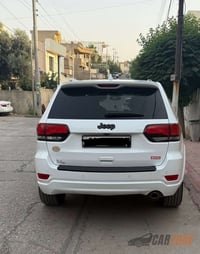 جراند شيروكي • ٢٠١٨ • ١٤٥٠٠٠ كم