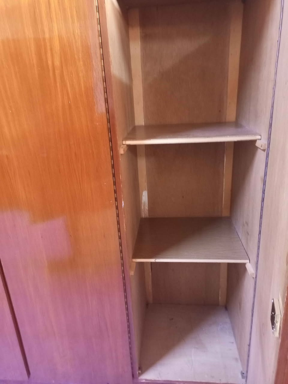 كنتور صاج عراقي 5ابواب العنوان كركوك معرض يونس نجار للاستفسار *********** كركوك, العراق
