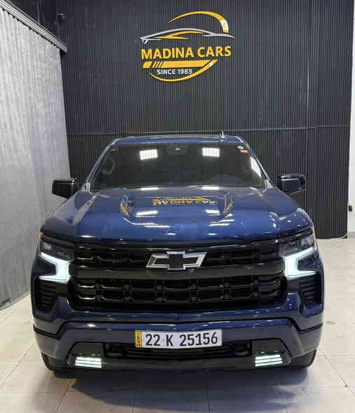 Chevrolet Silverado 
2023 RST
V8 - 5.3L - 4x4

بسمە و شغال
شاشە و کامیرە
لایت لید
کوشین کهرابایی
کوشینات هیتر
سوکان هیتر
رادار
باب طویل
بودی قصیر
ویل 20

23.000 mile
بدون صبغ
سعر 370 ورقە

معرض ( مەدینە ) اربیل شارع ١٠٠م
0750 261 2500
0772 665 1010
