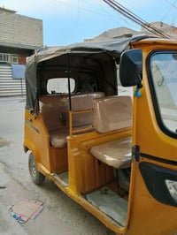 شباب تكتك tvs للبيع مكينه جديده خير من الله ربع مذب عليه كبل للشارع رق...