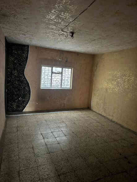 مشتمل للاجار الشعب قرب سوك شلال ٨٠ متر غرفتين نوم 

مع خدمات واستقبال السعر ٤٠٠ قفل 

معروض بمكتب الكناني***********
