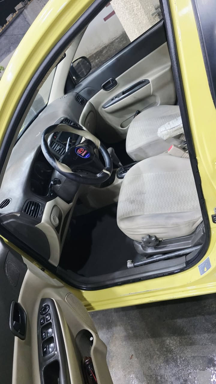 اكسنت خليجي للبيع ٢٠١١
اكسنت ليموني خليجي بيها جاملغ الخلفي رش كير اوتوماتيك مكينه ١٦٠٠ بلاد  صدر جديد هزة وسنويه  وجامه لل٢٠٣١ بسمي شخصيا مصفره هيئه وغرامه مكاني بغداد ٩١ ورقه 
***********او***********
