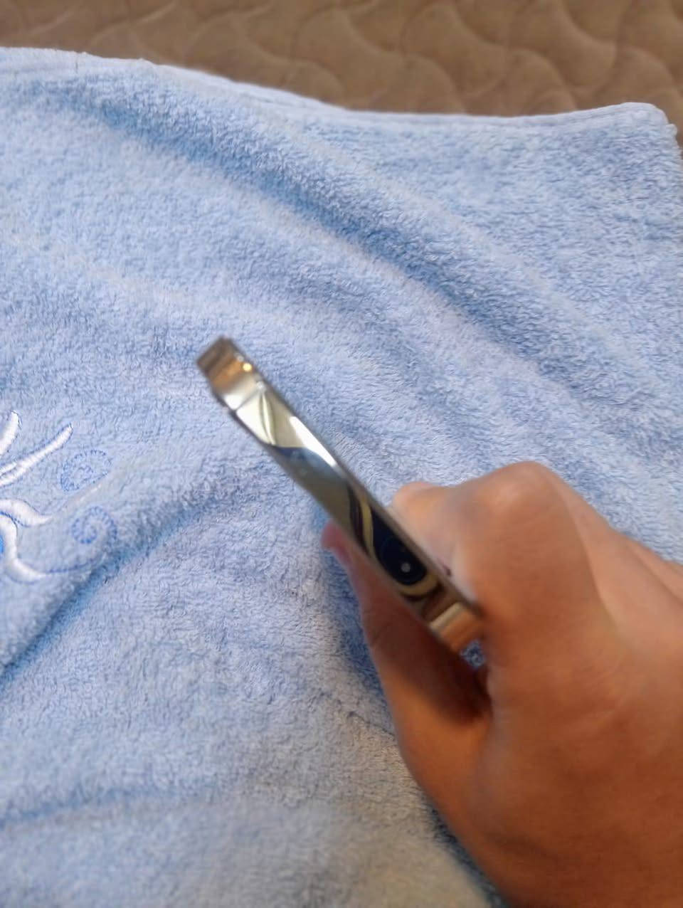 ايفون 12 برو فقط
ذاكرة 128
بطارية 78 اصلي
نموذج m 
تك سيم
نضافة90%
السعر 325 للبيع فقط


**إذا كنت صاحب هذا الإعلان وتريد حذفه لأي سبب، رجاءا أرسل رسالة إلى الدعم الفني**