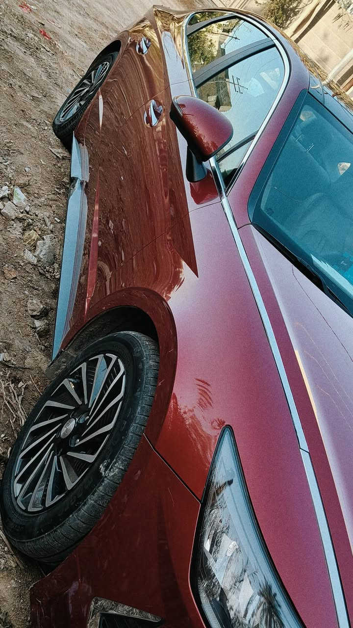 سوناتا 23 هايبرد فول خنك بغداد بيها جاملغ خلفي كلير فقط والباقي كفاله مكينه 2000 مكان السياره ب كربلاء 
السعر 193 وبيها مجال
للبيع أو المراوس حسب القناعة ***********
***********
