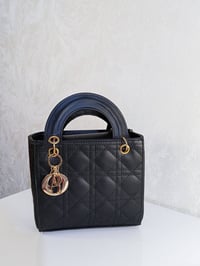 جنطة ديور • ٢٠×٢٠ • ٤ ألوان