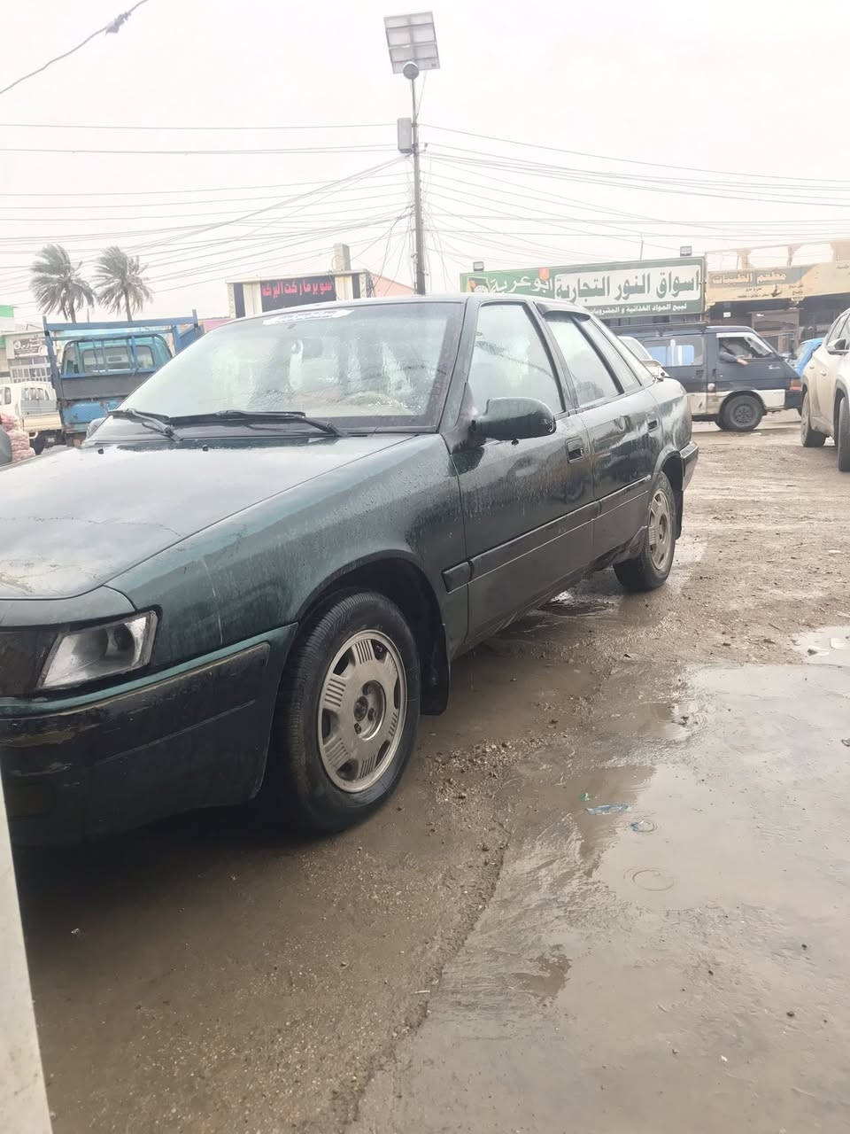 سلام عليكم
اسبرو موديل 94
كير ومحرك 1600 مفتوح 
 منضومه وكومبريسر جديد تبريد على سويج 
مي راديتر ازرك 
صدر امامي وخلفي نضيف 
سياره بلادي مامصبوغه ولا ضربه كفاله 
بيه منضومه. زنون 
سنويه نافذه 
سعر 29 وبيه مجال 
العنوان ابي غريب 

***********
