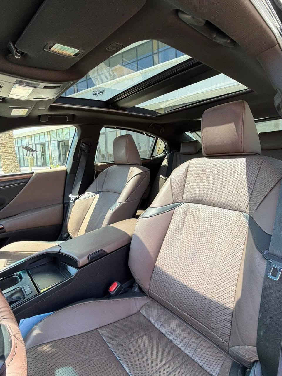 لكزز ES350
2023
بلاتينيوم السيارة فول مواصفات 
شركة ساز

ماشية 98 الف كيلو
رقم بغداد تحويل مباشر

صبغ فقط دعامية سونار واضح بالمنشور 
محرك 6  3.5

رادارات 
تبريد تدفئة كشنات
بانوراما

سعر 30,000 دولار وبيها مجال للشراي
اتصل وسهلة

📍مكاني بغداد المنصور
واتساب
***********
