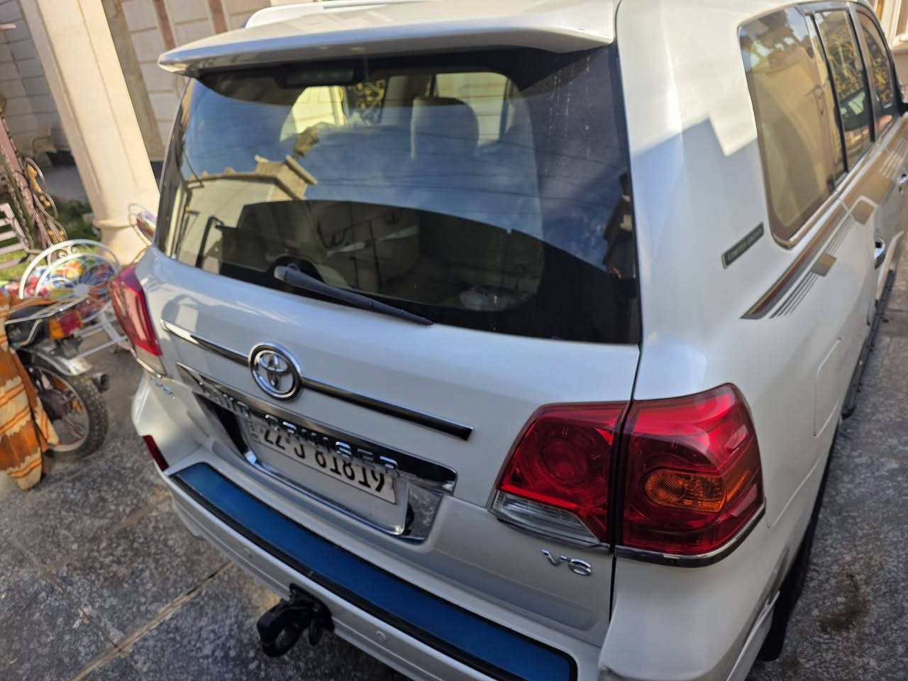 ﷽
‎ماشاءالله تبارك الرحمن 
‎سلام عليكم اخوان  للبيع تويوتا لاند كروز  السياره مكفوله  كير مكينه تخم تاير. كله بشرط الفحص : 
  ماشيه 175حقيقي الف رقم اربيل هزه ورقم جديد شرط التحويل
موديل 2014 اصل 
تكمه وسنويه اصل 14
مكفوووول كفالة عامه  محرك 6سلندر

‎سياره فوول مواصفات ١/١ 

‎المواصفات :
. مكفوله كفاله عامه  
‎حساس امامي ، خلفي 
‎تشغيل بعد 
‎كشنات جلد
‎ثلاجه 
‎تبريد لمس 
‎دفع رباعي مع قفل اكسل ديفلوك
‎حساس خلفي 
‎كامره  
‎شاشە ئایباد 
‎کامیرا 
‎كشن كهرباء 
عنوان تكريت الاتصال على الرقم ***********او***********
