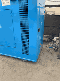 سلام عليكم 
للبيع كاتم تسكام جديد 2025
يرهم عليه ايي مكينه 250كي ڤي 
ملحقاته كامله للستفسار
***********
