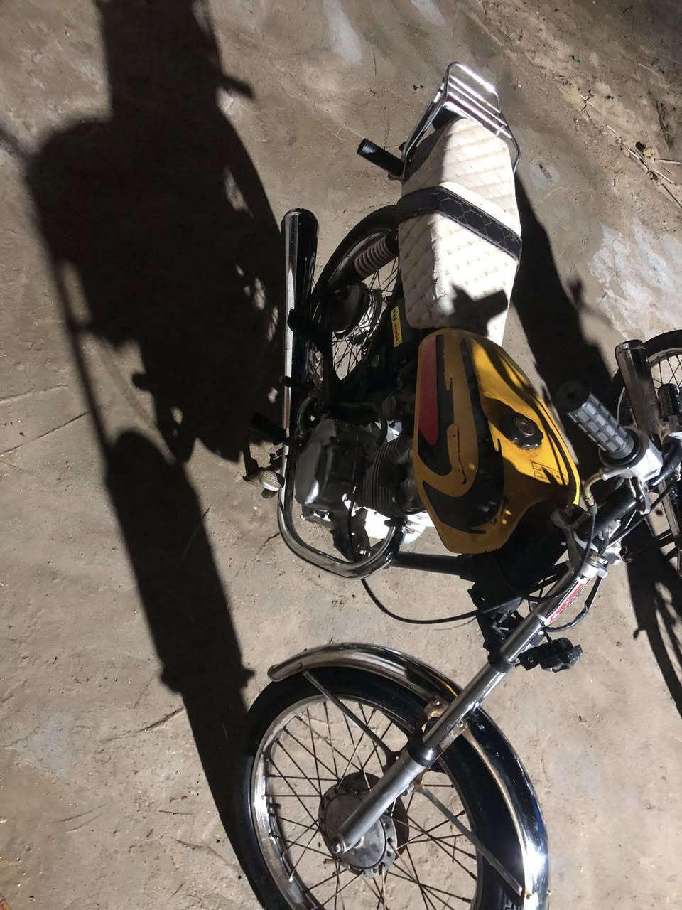 سلام عليكم دراجه للبيع ادوات السعر 350 وبيهه مجال حق الجيه البصره قضاء المدينه


**إذا كنت صاحب هذا الإعلان وتريد حذفه لأي سبب، رجاءا أرسل رسالة إلى الدعم الفني**