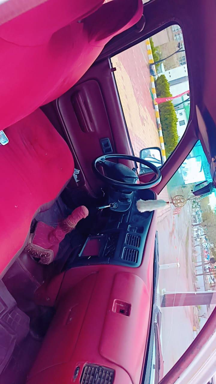 تويتا بيكاب موديل 2001 مه نه فيست فسفور ناوسور مه كينه سبي كيرو مه كينه و ئه كسل به شه رتي فيته ر زور خاوين وتوندوتوله به س مالي دوسته 
*********** فايبرو واتساب له سه ر ه السليمانية, العراق
