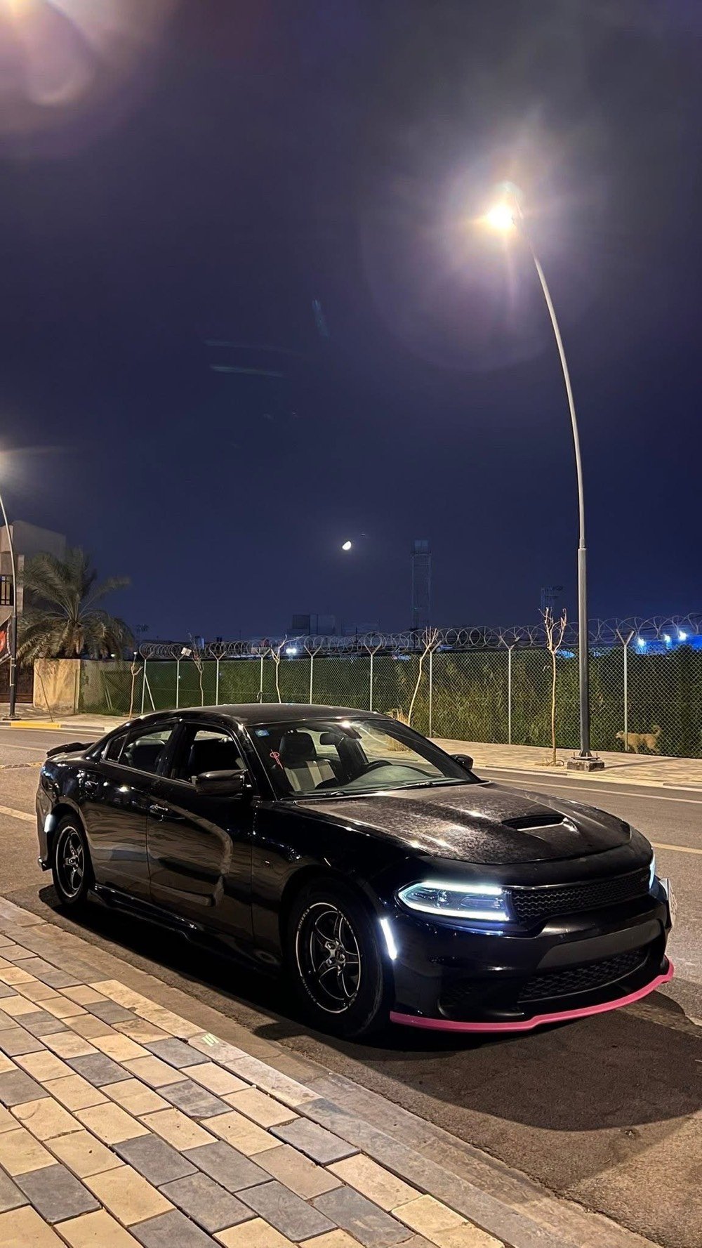 السلام عليكم

دوج جارجر 2015 sxt وارد كندي 



رقم بغداد سنوية لل30 بأسمي 



مكينة 3.600 تو ويل 



مكينة وكير وتبريد مكفولات سيارة ماشية 199000 كيلو متر حقيقي 



ضربته جاملغ ايمن مبدل 



والبنيد محدث والجاملغ الثاني مصبوغ مع حافه باب السايق فقط 



سيارة عليهاا كت دوسات ودعامايات srt 



ويل ويلد حجم 18 مع تخم تاير جديد توه شاده 



غرفه السيارة جلد كشنات حضن 



مكان السيارة بصرة دور الضباط



السعر 170 وبيه مجال بالخدمة 



***********