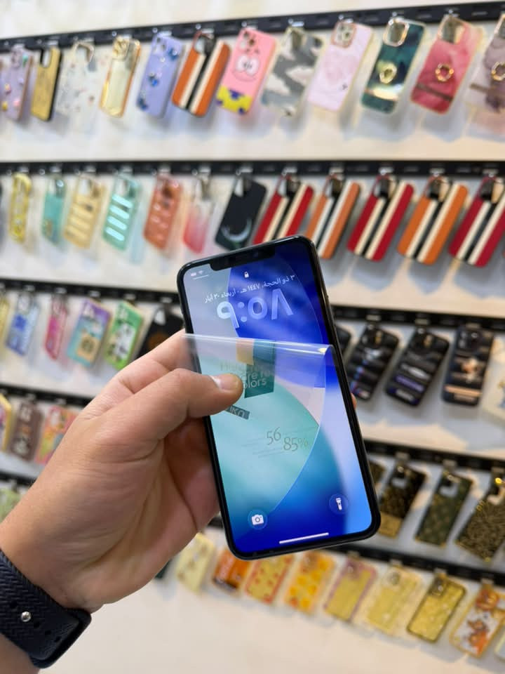 بسم الله الرحمن الرحيم 
.
Iphone 11 pro max 
.
الذاكرة 256G
.
دبل سيم ⁉️
.
البطارية 74% لا مبدل ولا مصعد 

.
الجهاز جان ما مفتوح نفتح يمنا ومستبدل شاشة أصلي وكالة
.
نضافة الجهاز 95%
.
العنوان : موصل حي سومر تقاطع الاول مقابل افران سومر 
.
واتساب / اتصال / ***********
