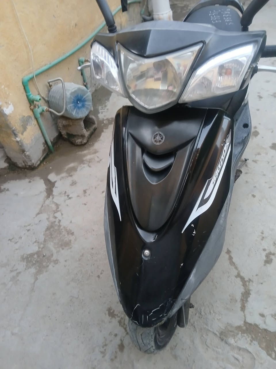 السلام عليكم بريز بغبغاء للبيع الدراجه رمبه برغي واحد مامفتوح بيها مكاني بغداد الشعب *********** السعر مليون و١٠٠
