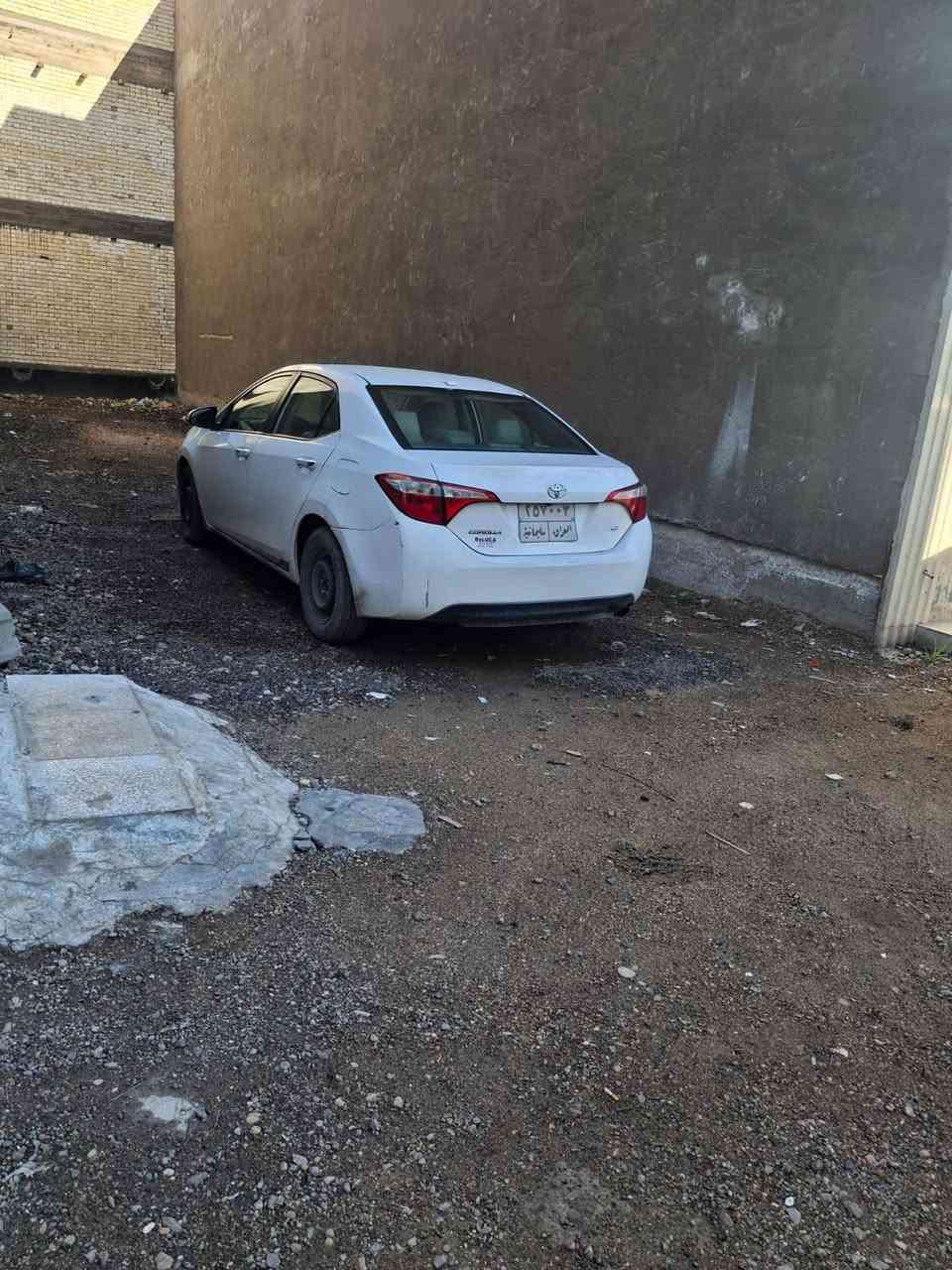 سلام عليكم 
كورلا 2016 وارد امريكي 
حادث جاملغ خلفي جهت السايق 
ارباكات سليمه
السعر 120 وبيها مجال 
***********
ما متواجد بالفيس
