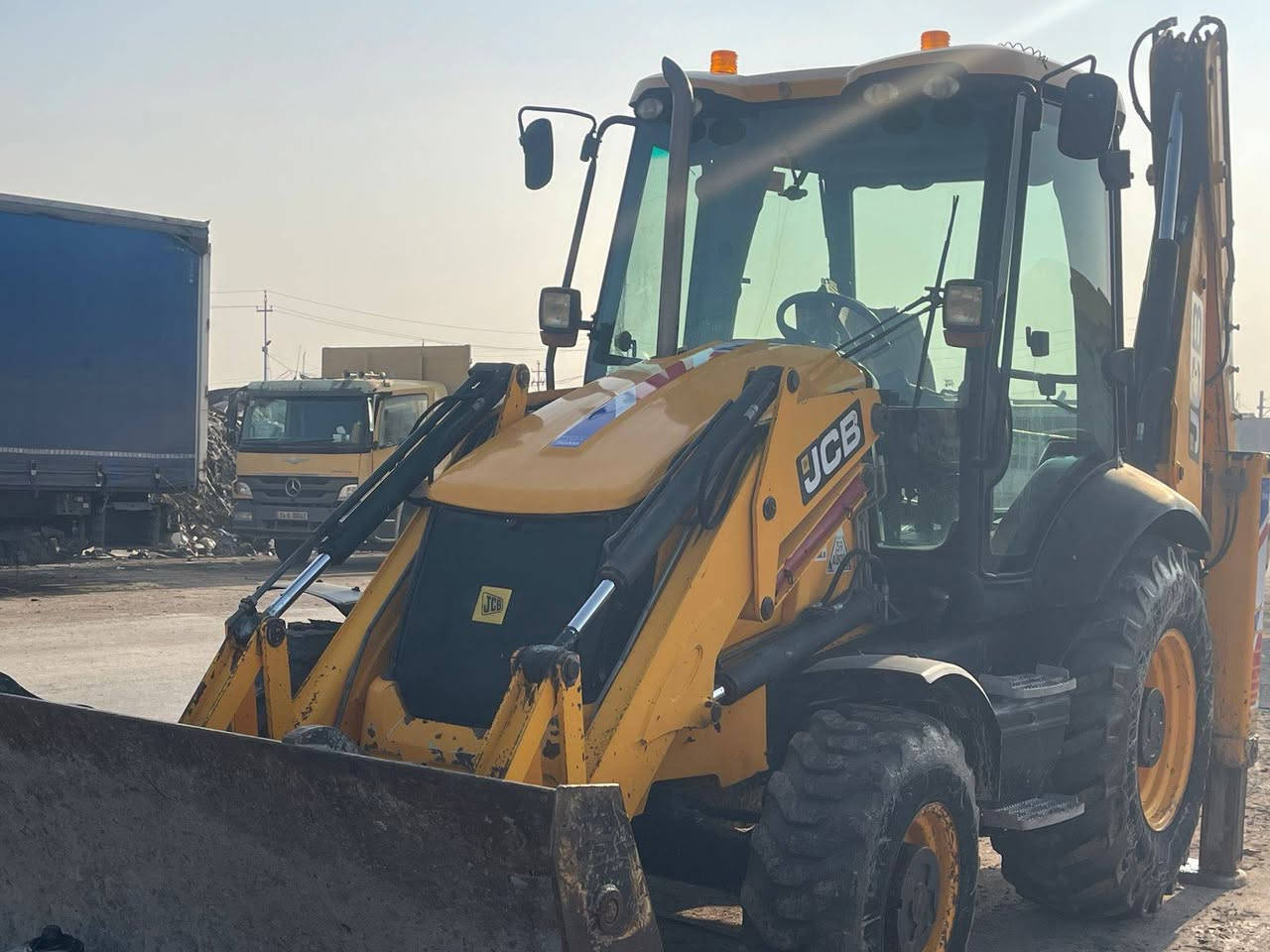 JCBموديل 2013خير من الله ما بيهه نقص جاهز رقم أربيل جديد ***********(06764440
