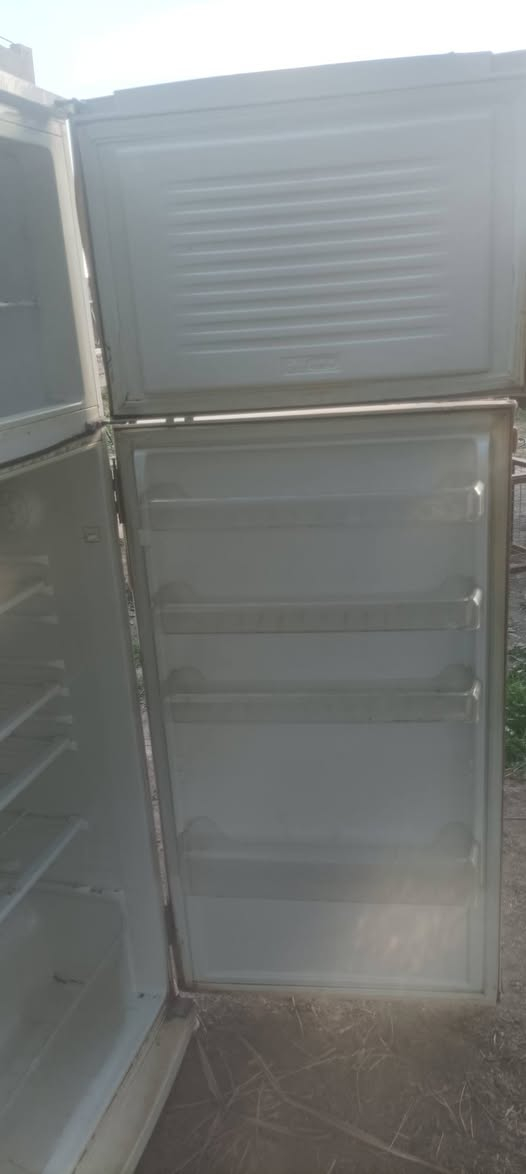 السلام عليكم اخوان ثلاجه بابين شرط الفحص السعر ٧٥ مكان الغالبية


**إذا كنت صاحب هذا الإعلان وتريد حذفه لأي سبب، رجاءا أرسل رسالة إلى الدعم الفني**