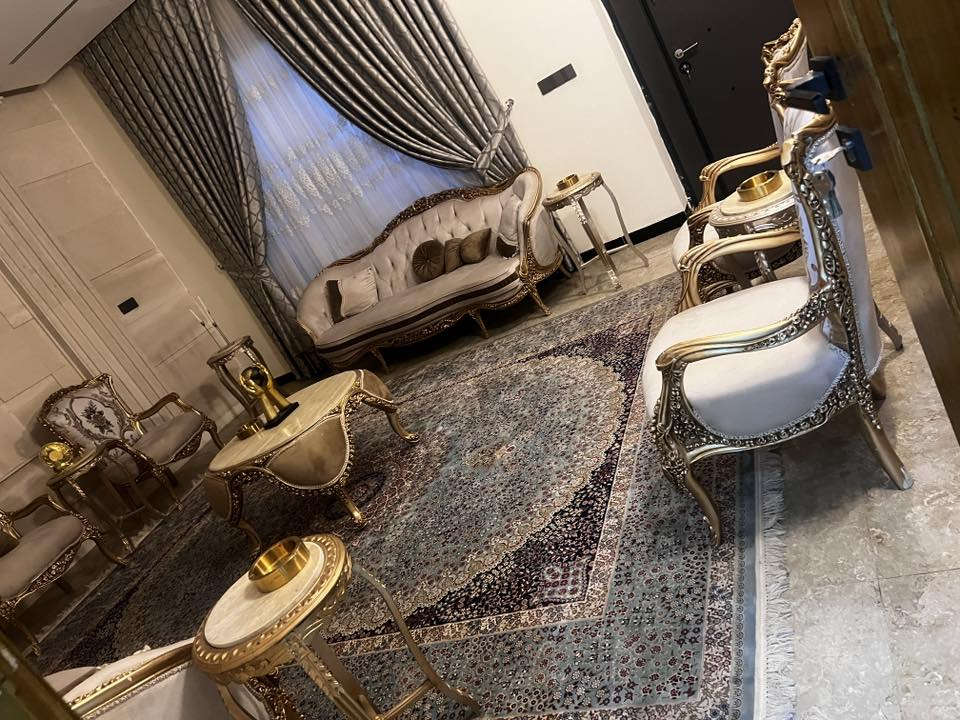 اثاث للبيع 
قنفات زان ١٠مقاعد.   
 تخم تركي سرير ٨مقاعد  
غرفه نوم تركيه ١١قطعه  سرير مخزن  
للاستفسار***********
