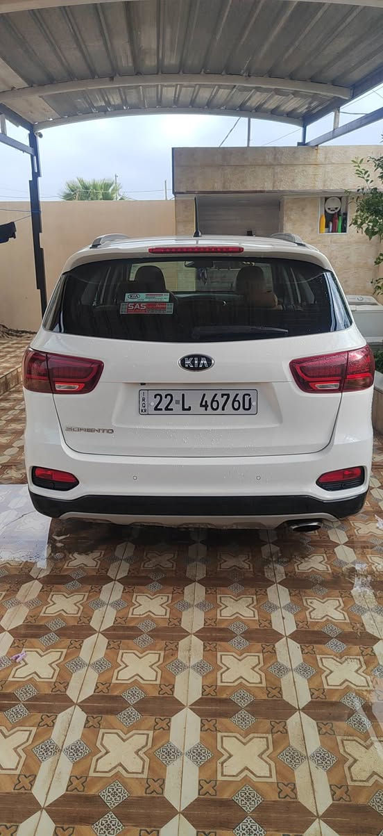 يالله السلام عليكم كل عام ونتم بخير سورنتو 18 للبيع السياره خليجي فول اربع سنلدر محرك دوش السيار بدون صبغ بيها بارد شويه السياره بدون نواقص رقم أربيل رقم وهزه وسنويه جدد بسمي تحويل مباشر السياره ماشيه 100 الف محرك كير شرط محرك ما ضروب صبانه ويلكب نيكل 19 باتري جديد مي ما اديرلها الا زيتي السعر 230 وبيها مجال للطيبين رقم ***********
