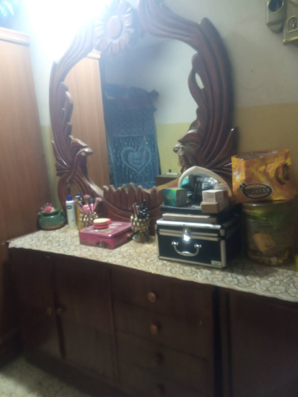 غرفه نوم صاج عراقي6قطع نضيفه ب225بي مجال بسيط مستعجل على بيعته مكان بغداد حي البساتين


**إذا كنت صاحب هذا الإعلان وتريد حذفه لأي سبب، رجاءا أرسل رسالة إلى الدعم الفني**