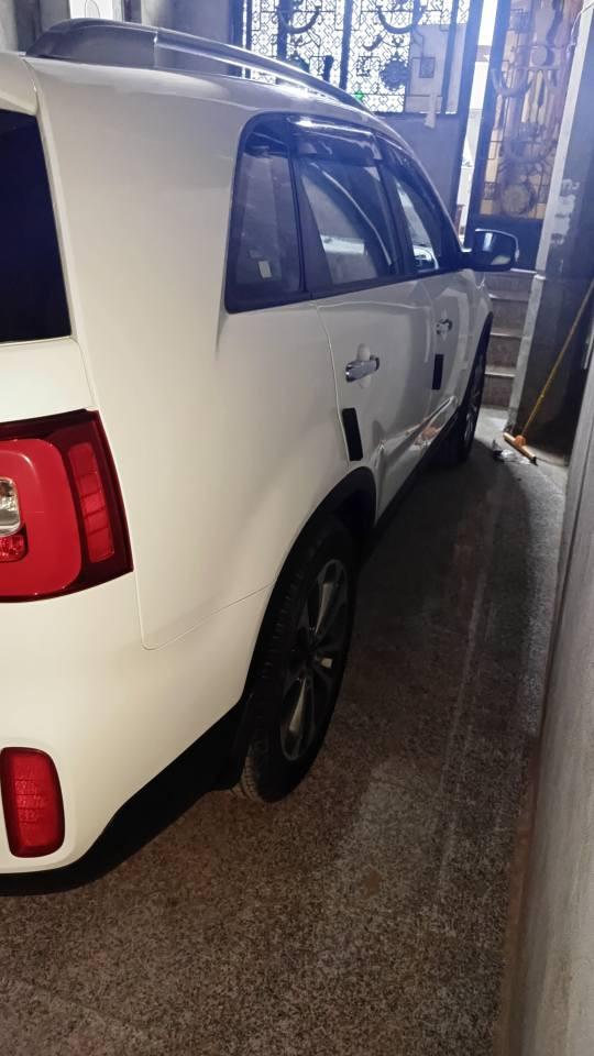 كيا سورنتو موديل 2015 رقم اربيل انكليزي مكانه بصره ،، السياره مكفوله كفاله عامه مكينه 4سلندر سعرها 195وبيه مجال ،،***********،، البصرة, العراق
