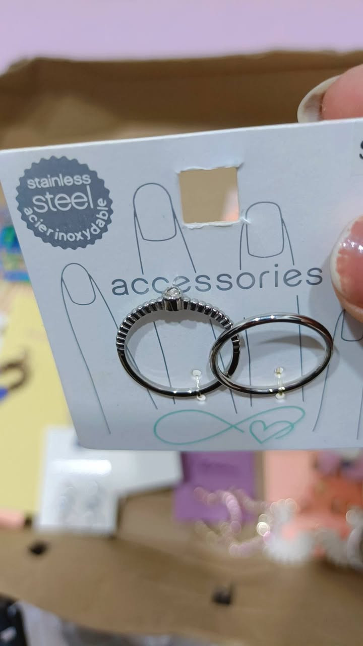 هلاو هلاو بنااات،مشروعي اكسسوار اوربي ( الماني) من اجود انواع الماركات العالمية ب طلاء فضة حقيقي ومي الذهب، طلاء ثابت / واسعارنا تنافسية.
/// سعر القطعة على 1000 دينار فقط 
توصيل متوفر لكل المحافظات حبايب😍🤍
محافظات/ 5000
موصل 3000


**إذا كنت صاحب هذا الإعلان وتريد حذفه لأي سبب، رجاءا أرسل رسالة إلى الدعم الفني**