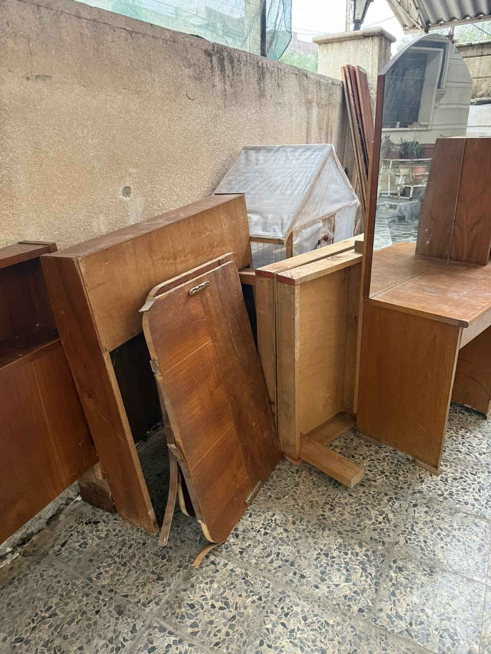 متاح تختين وميز تواليت  وقنصور بابين


**إذا كنت صاحب هذا الإعلان وتريد حذفه لأي سبب، رجاءا أرسل رسالة إلى الدعم الفني**