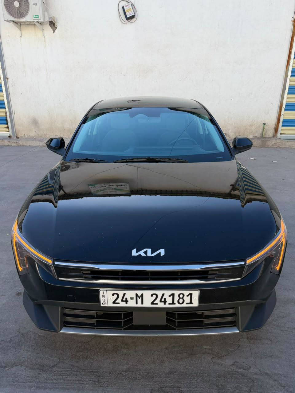السلام عليكم
Kia.   K4
موديل 2025
ماشية 12000 mi
بعده زيروه
ترقيم جديد ودخول جديد 
اللون اسود
المواصفات EX
شاشه 
كامره
شاشه دجتال الكتروني
تحكم ستيرن فول
ويل كب 17
رادار امامي
رادار خلفي
رادار جانبي نقطه عمياء
تحديد مسار
قياده ذاتيه
تنبيه خروج عن المسار
اوتو ستوب
لد نهاري
بك لايت لد
تشغيل عن بعد
جنطه ذكيه
وبعض من المواصفات الاخرى
السياره دخول جديد وترقيم جديد
تريد تحويل تريد وكاله
الحادث
صور امريكا بالمنشور 
جاملغ وبنيد صبغ بدون دواخل بدون ايرباك 
شاصي واللغد مكفولات
السعر170$
للاستفسار ***********
الموقع بغداد الكاظميه چكوك
