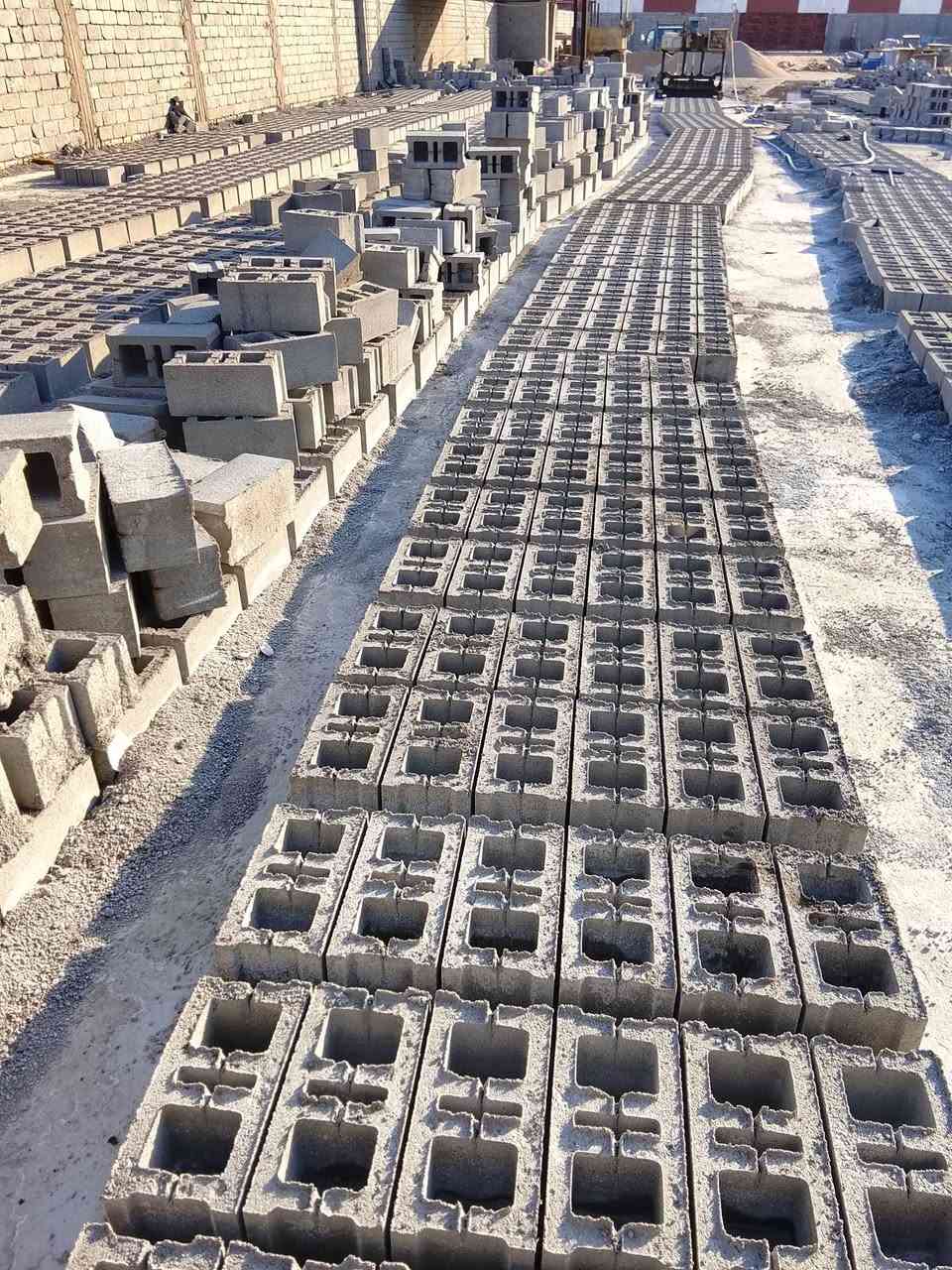 سلام عليكم ورحمة الله وبركاته
بلوك كهربائي للبيع داخل سوق الشوخ
بأنسب الأسعار وحسب المكان 
قالب جديد بلوكه قويه ونضيفه (تنزيل تنزيل تنزيل) 
القياسات الطول 40 والعرض 20
العدد كامل مع الزياده  مكان معمل ناحيه الحكيكه
للاستفسار يرجئ الاتصال على الارقام التالية 
***********

***********
