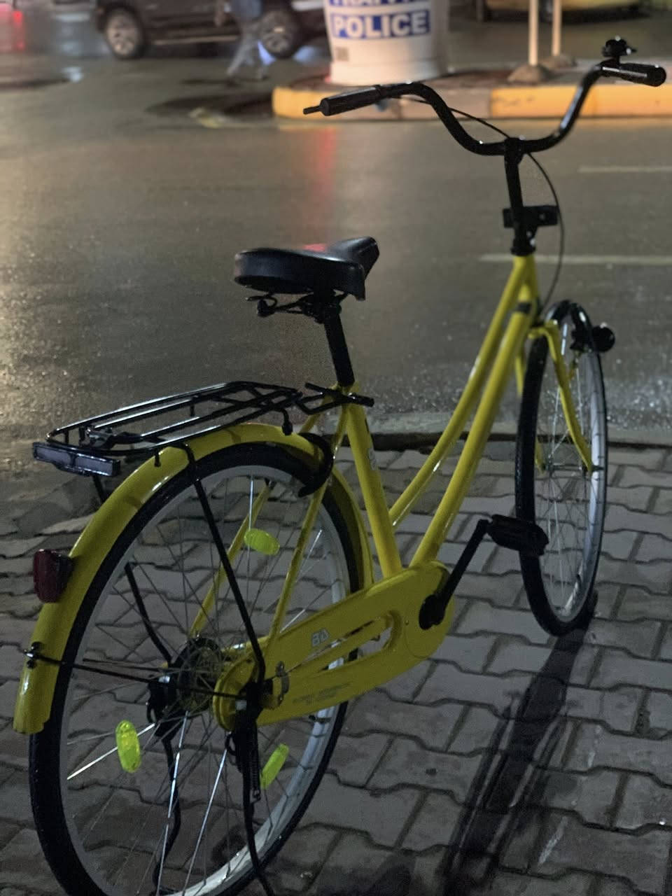 سلام عليكم بايسكل للبيع مستعجل عليه ستوه طالع ب140وبيمجال


**إذا كنت صاحب هذا الإعلان وتريد حذفه لأي سبب، رجاءا أرسل رسالة إلى الدعم الفني**