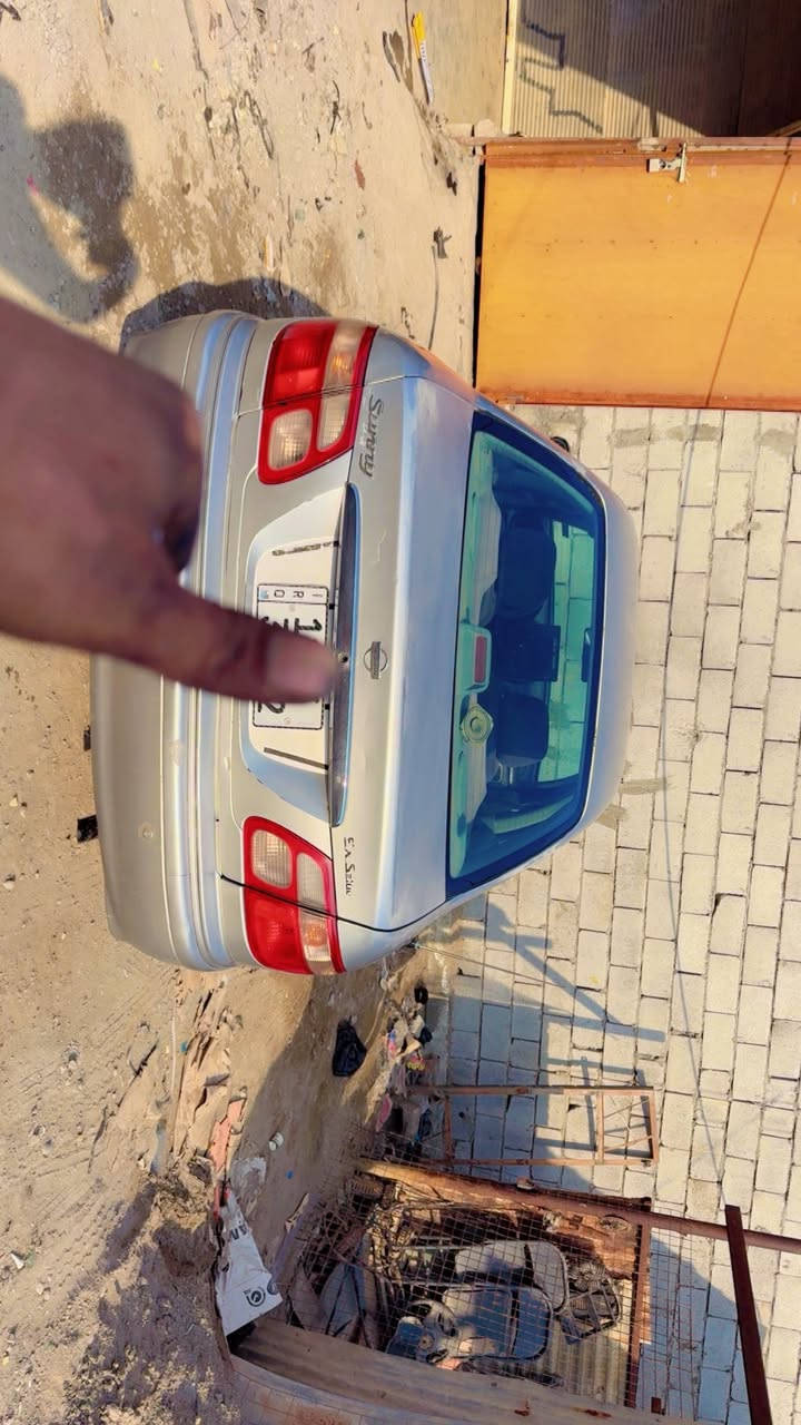 نيسان سني يباني  
موديل 2000
مكينه قبق اسود 
كير مكينه ضمان 
صدر امامي خلفي جديد 
تخم تاير جديد 
رقم بغداد نكليزي  شرط تحويل 
صبغ حزام 
سياره خير من الله 
سعر ٦٠
***********
