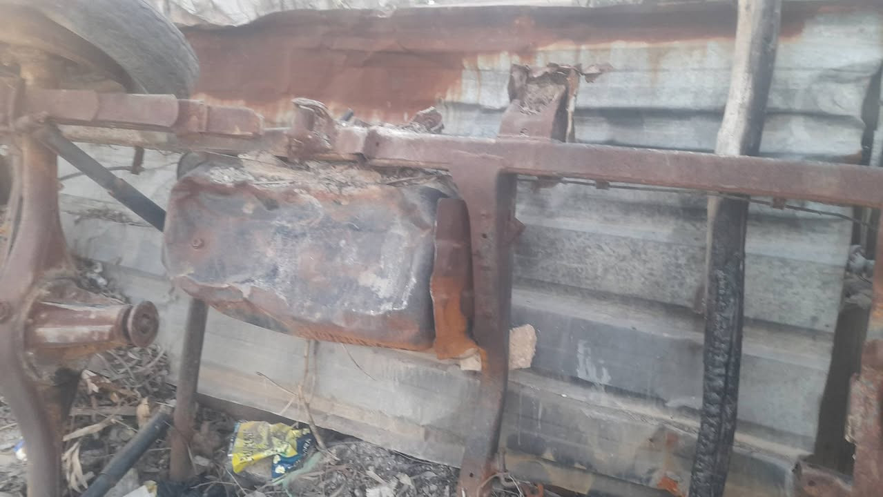 سلام عليكم اخوان هاي سياره للبيع مثل ما موضح اريد ابيعهة على رمضان بيش تفيدكم بالكيلو ماعرف


**إذا كنت صاحب هذا الإعلان وتريد حذفه لأي سبب، رجاءا أرسل رسالة إلى الدعم الفني**