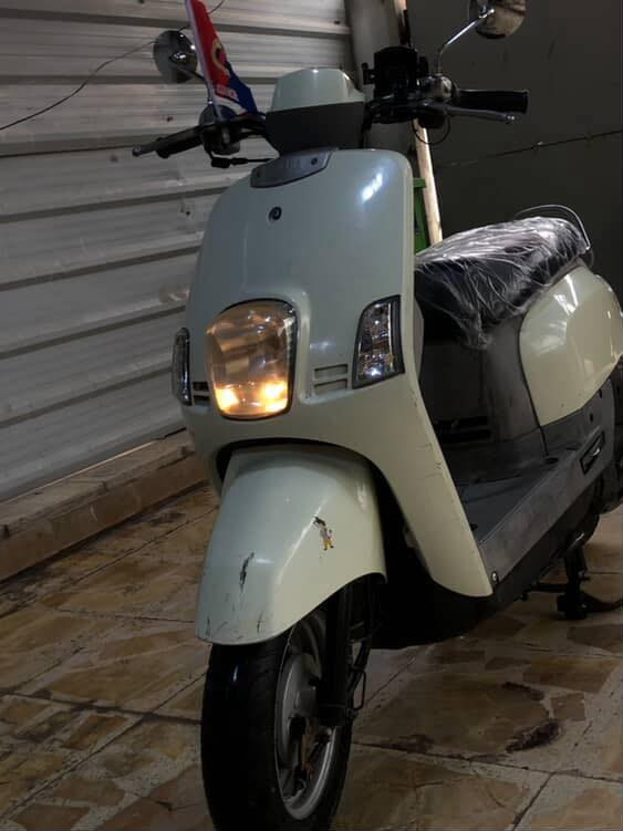 السلام عليكم دراجه بوليس مامفتوحه جيب وياك فيتر وتعال عوزها نقص بريكات دمام وياها العنوان بغداد شعب السعر 700 بيها مجال***********
