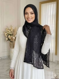 شال تور فرنسي • سواد فاحم • شارع الاطلال