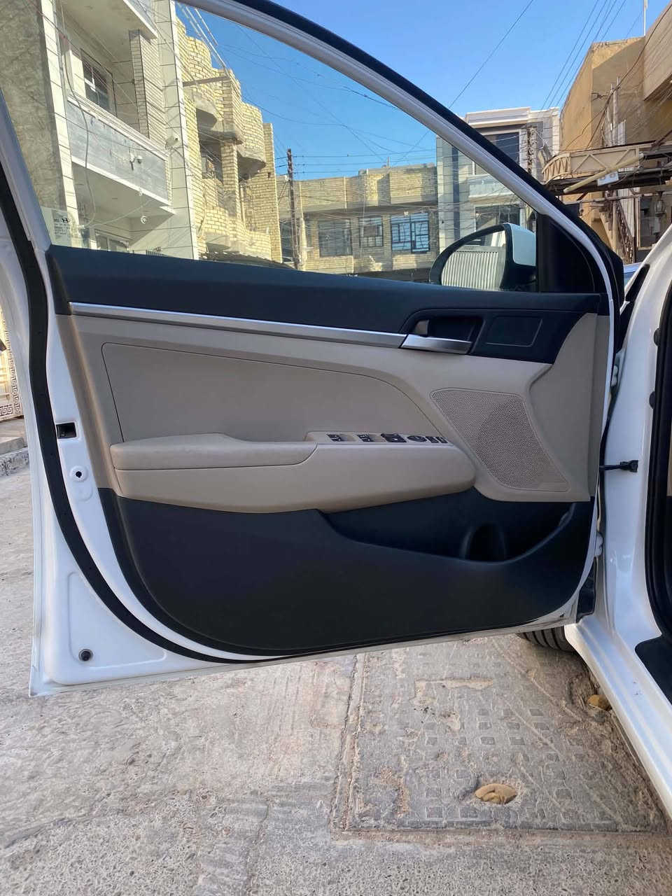 🔥 عرض اليوم 🔥
هيونداي النترا خليجي موديل 2019 فول عدة، مواصفات الخليج المعروفة:

✅ بصمة ✅ سلايد ✅ شاشة ✅ حساسات أمامية وخلفية

🚗 الماشية: 130 ألف 🎨 بيها صبغ دعامية أمامية والدوسة فقط ❄️ تبريد ثلاجة ✨ السيارة نظيفة جداً وجاهزة وما تحتاج أي مصروف

💰 السعر: 150 وبيه مجال جداً قليل للجادين فقط.

📞 للاستفسار: ***********
