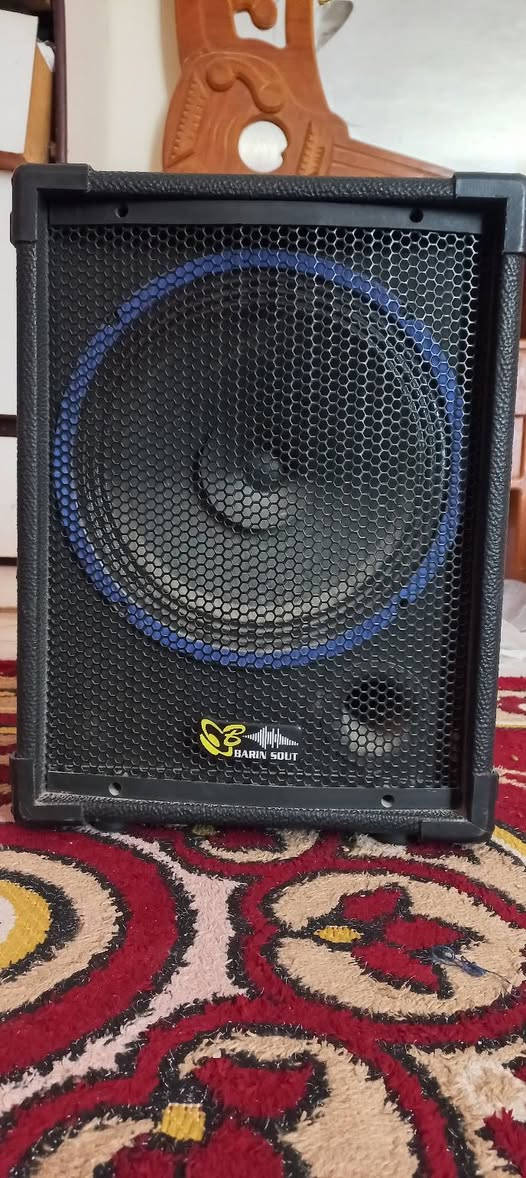 سلام عليكم سماعه بيع  شحن ***********
