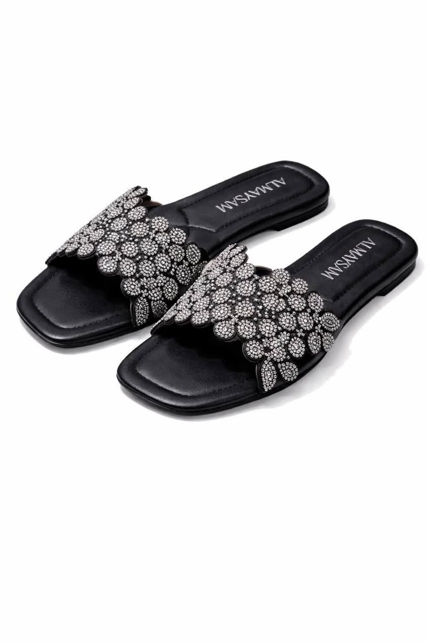 الوجبه الثانيه من بضاعه العيد 🔥


**إذا كنت صاحب هذا الإعلان وتريد حذفه لأي سبب، رجاءا أرسل رسالة إلى الدعم الفني**