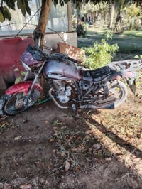 (مكلف بالنشر) دراجه اصوليه (متروكه) البيع سعر ٢٥٠ بيه مجال    رقم صاحب...