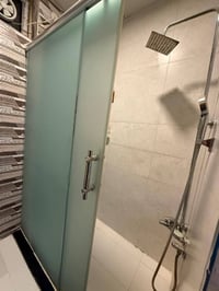 قاطع حمام • جديد • سعر مناسب