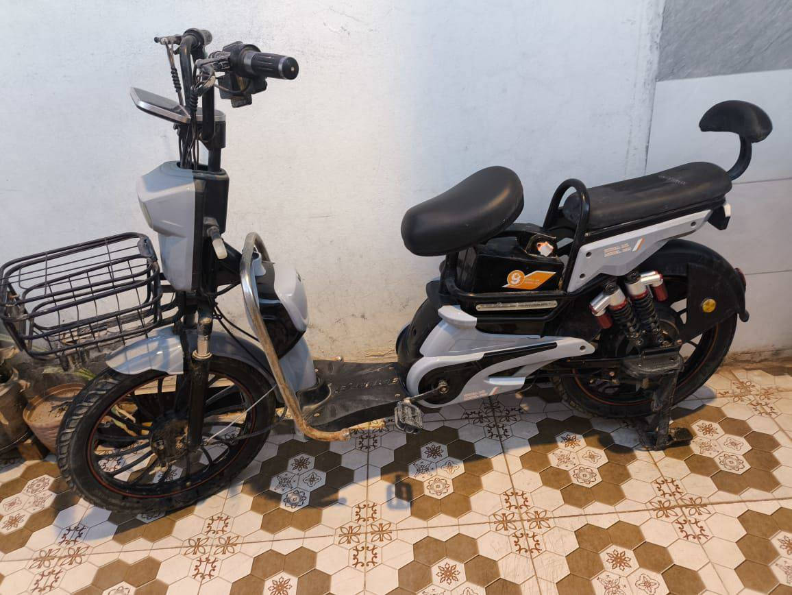 السلام عليكم 
بايسكل شحن البيع نضيف اي نقص مابي السعر 150وبي مجال متواجد واتساب بس ***********
