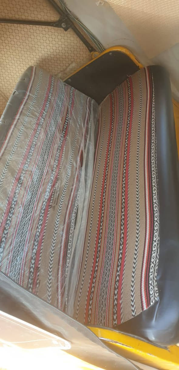 السلام عليكم ورحمه الله وبركاته تكتك موديل 20 باجاج رقم انكليزي وسنويه باسمي شرط التحويل تخم تاير اكسل ومحرك فول كلها كامله مكمله ربع ماتصرف عليها بس بيها تكحيل خياس شويه تجي تشوف بعينك السعر 7 وبيها مجال الاتصال ع رقم ***********
