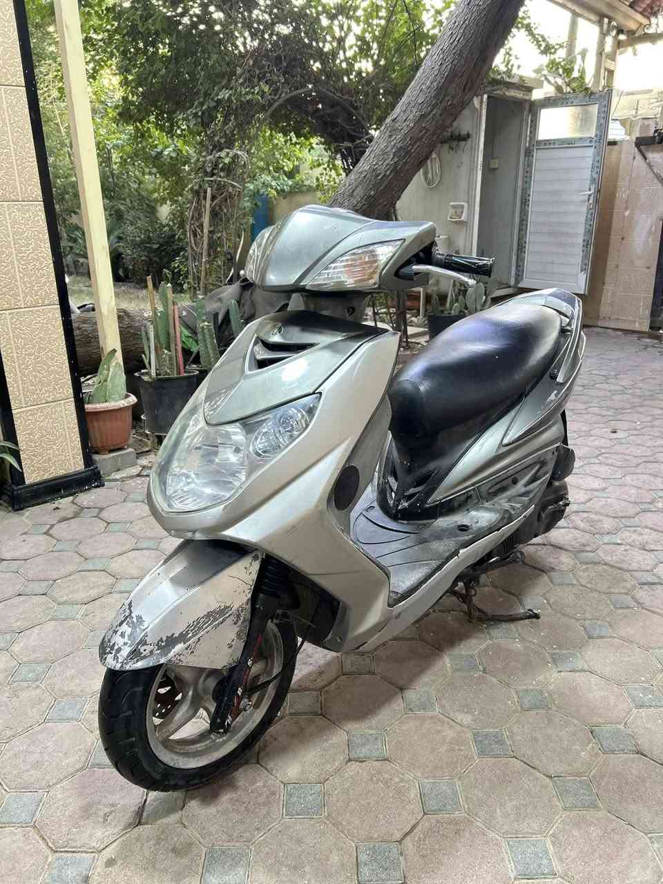 سكنس فحل نوزل كفاله عامه برغي نقص مابيها تاخذها من باب البيت صار ٤ اشهر نازله رمبه مكاني بغداد البنوك *********** السعر 600 رمبه الدراجة
