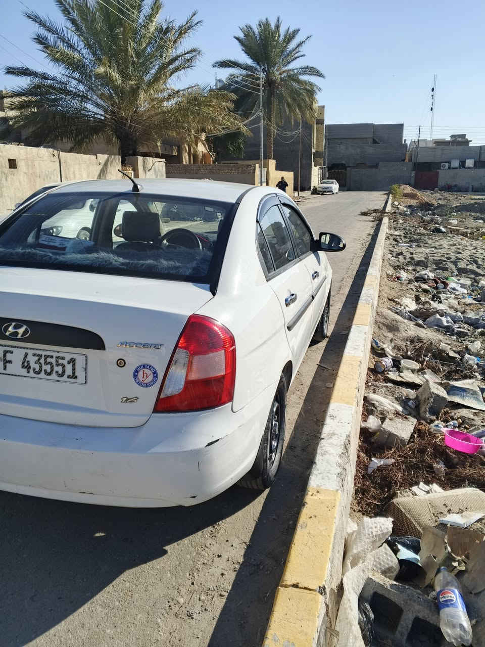 السلام عليكم من رخصت الدمن المحترم اكسنت موديل 2010 خليجي بيه كنترول الكير او بيه جاملغ المامي اليسر اوليه تلحيضات بصيطه محرك 1600 السعر 93 اوبيه مجال أو إذا مراوس كو هم اراوس حسب القناعه مكاني التاجي هاتف ***********////***********
