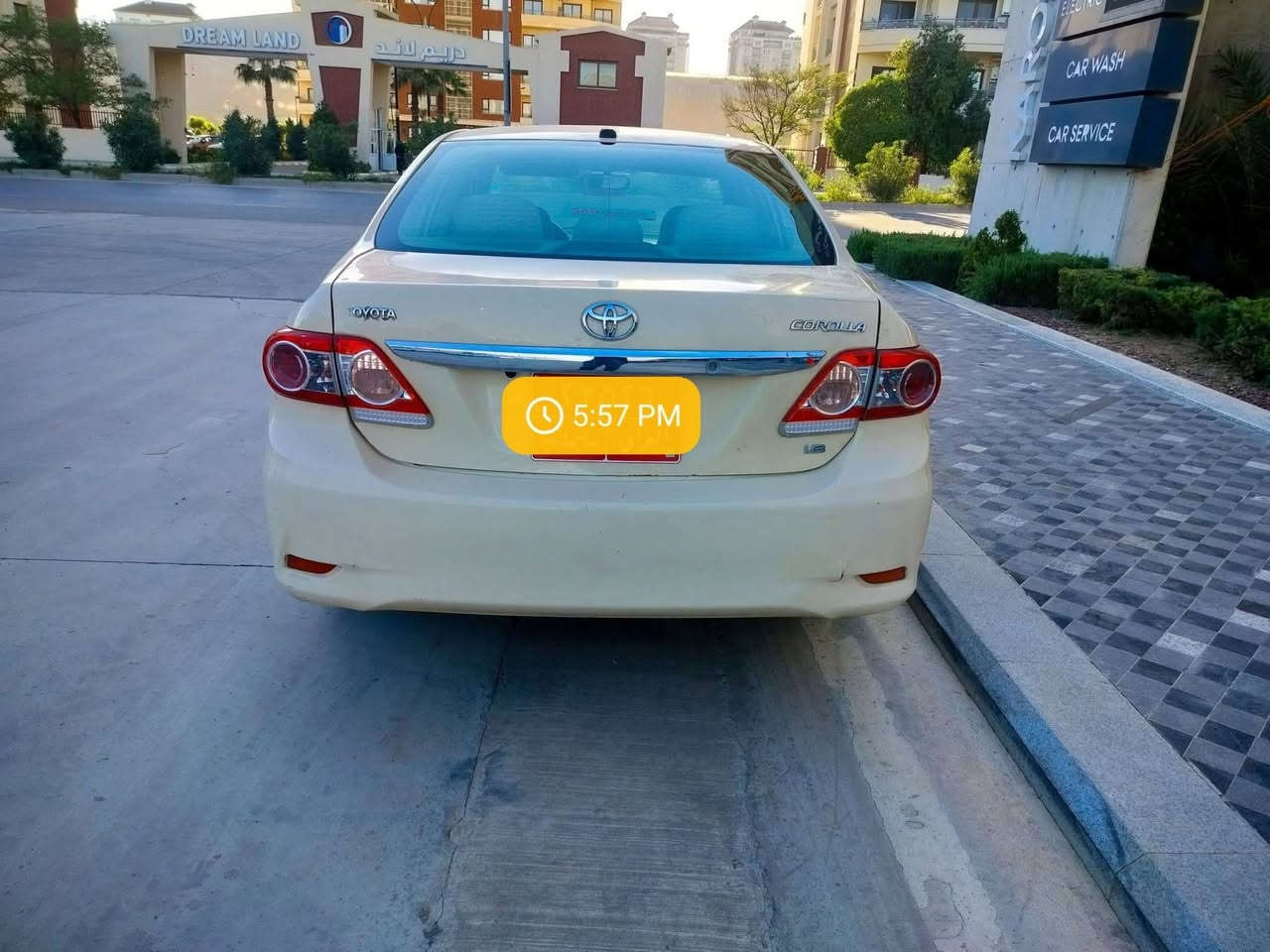 کرۆلا12 بیلاد تەکسی گێڕ عادی 
سێ پارچەو شانو نیوێکی بۆیاخە پێشو دوای کەپس 
گێرو مەکینە بێ عەیب سەنەوی تا28 تازە 

***********
