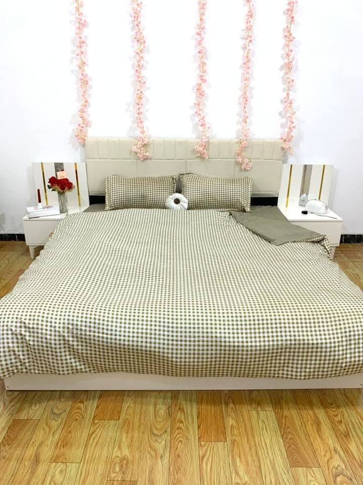 غرفة تركية خمس قطع نظافتها 100‎%‎ مصار هواي من اخذتها اشتريتها وي التوصيل صارت علية 695
اريدها ب500فقط وقفل قفل
.....
  🙏🏼 بدون وعود كاذبة ولاتكسرون بسعرها واللة بس شدوها الية اخذو 35 من غير أجور النقل 
الاتصال ع الرقم 
***********......
