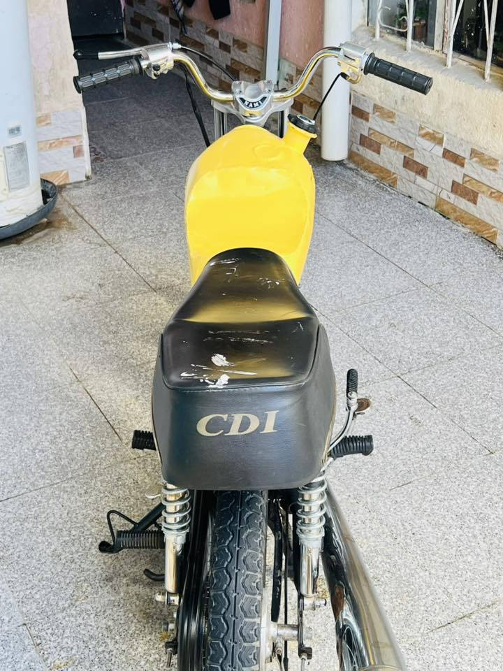 سلام عليكم دراجه كلك كلك تعمير 2025 للبيع محرك تايكر  دراجه حلوه وجديده شلعه ومعدل فول دراجه بل حقيقه احله من صور دراجه ماعوزه شي العنوان الناصريه مركز السعر ٥٥٠ وبيه مجال الرقم ***********
